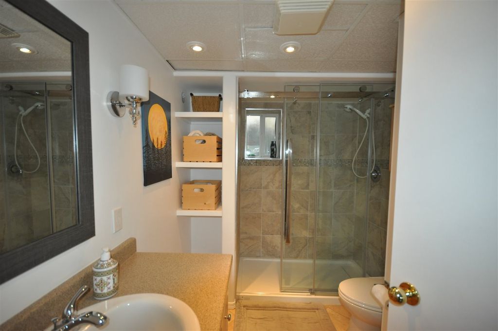 listing image 1107349612814706206