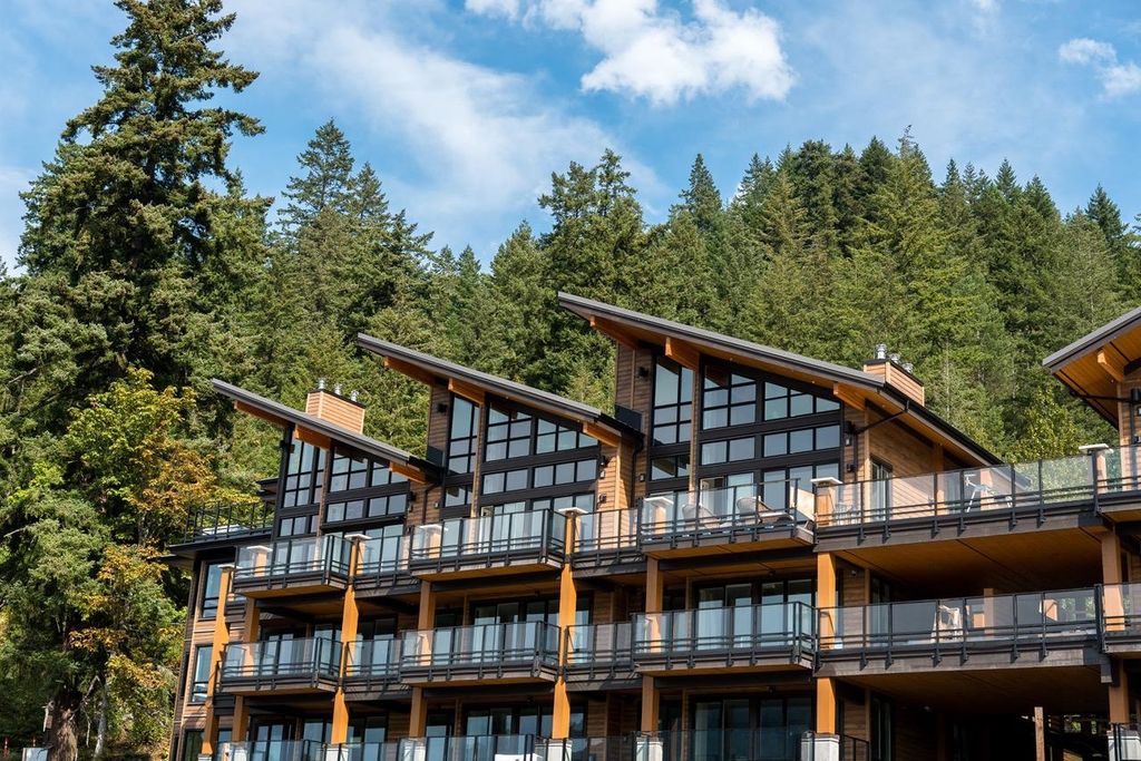 listing image 1106343360660480714