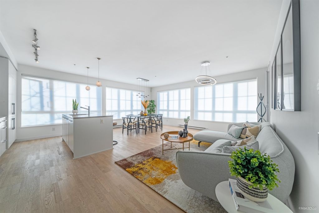 listing image 1104932299533168757