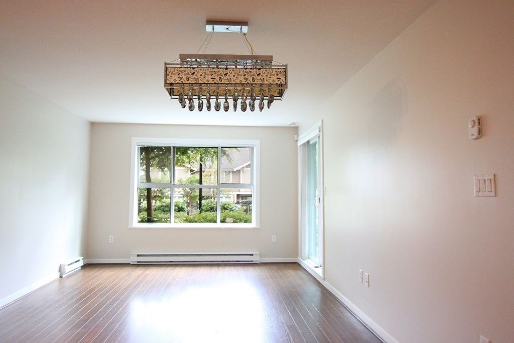 listing image 1105946975459035513