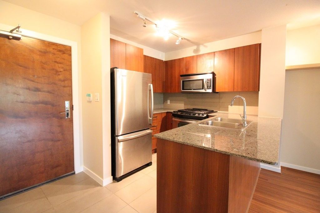 listing image 1109045875298114898