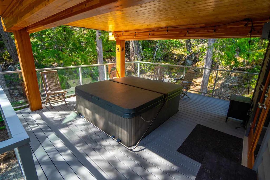 listing image 1108840248669860794