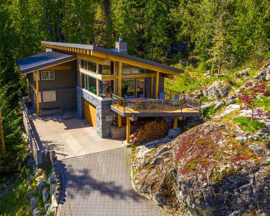 listing image 1105255915506461465