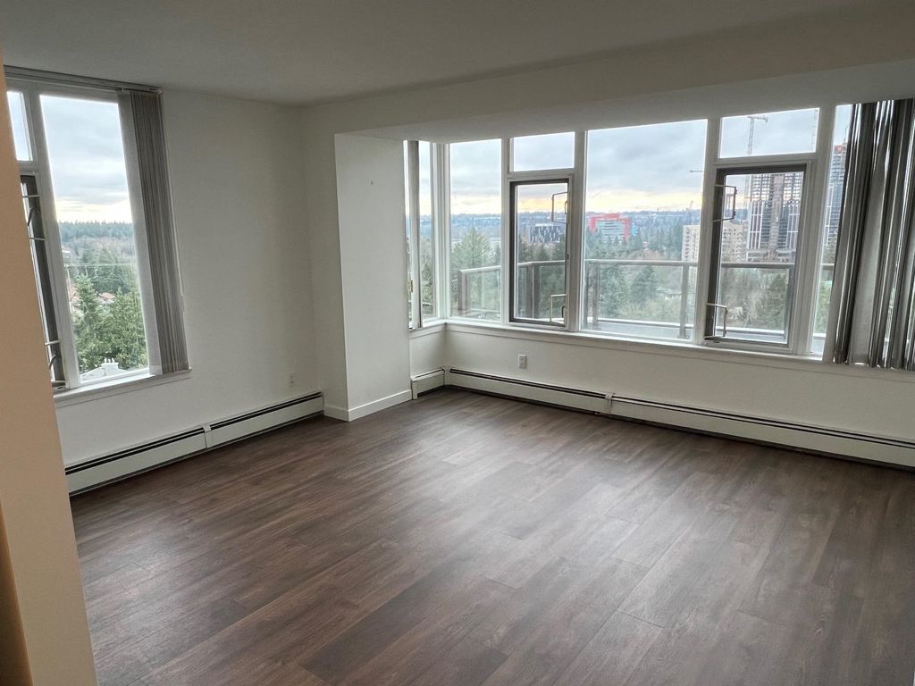 listing image 1105730668621163460