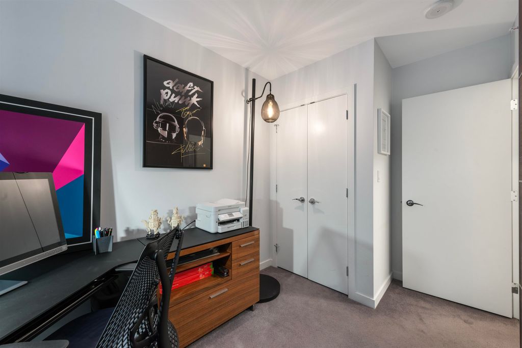 listing image 1102034381869004587