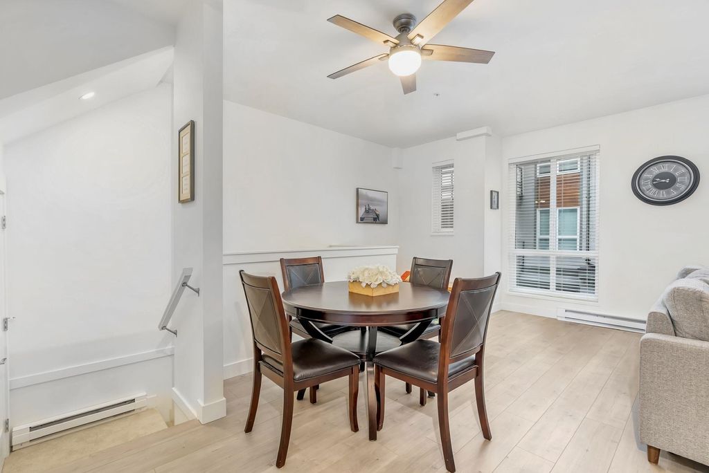listing image 1109329379243864047