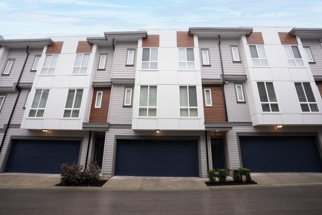 listing image 1104569766704775147