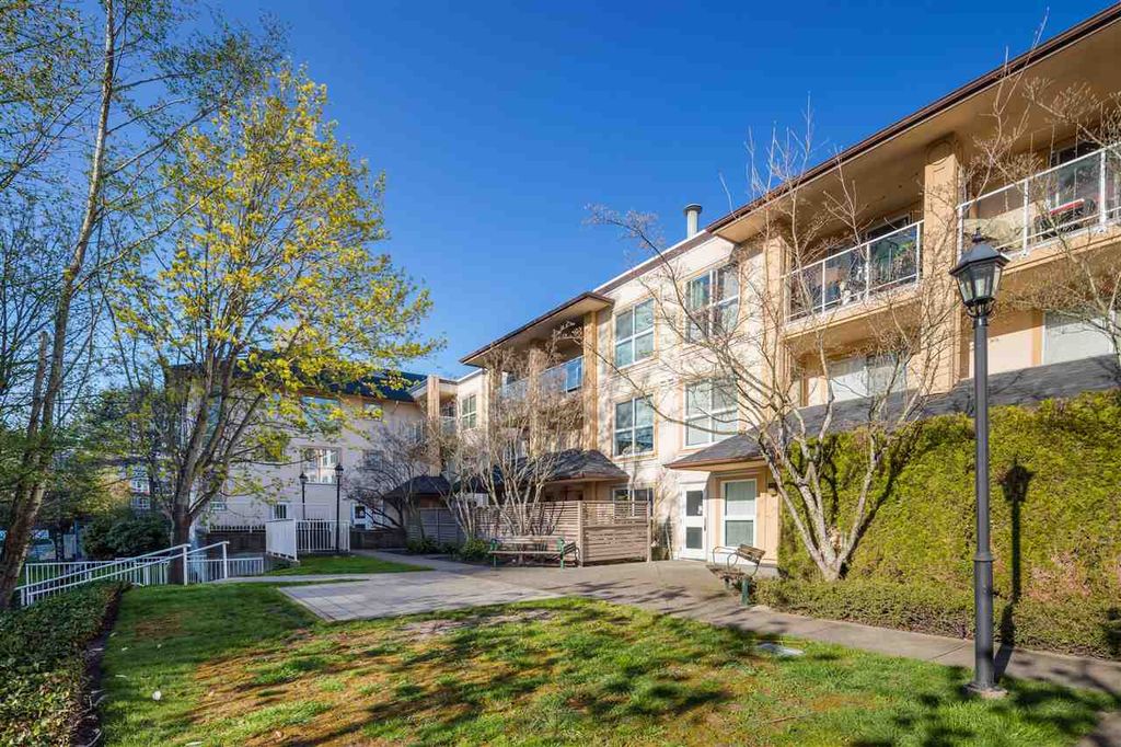 listing image 1108145623719756418