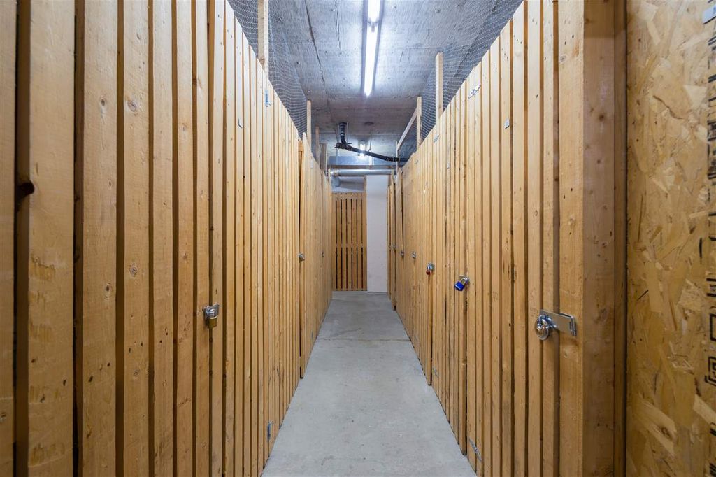 listing image 1102149372905050012