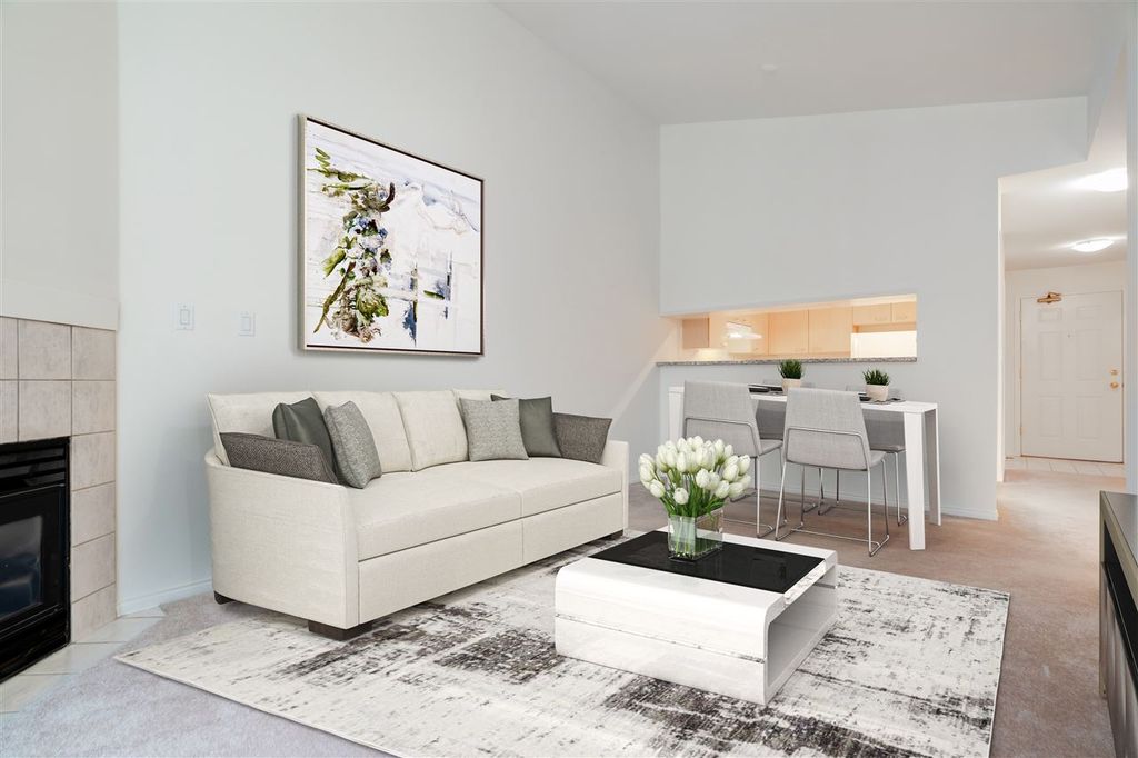 listing image 1101902252781248002