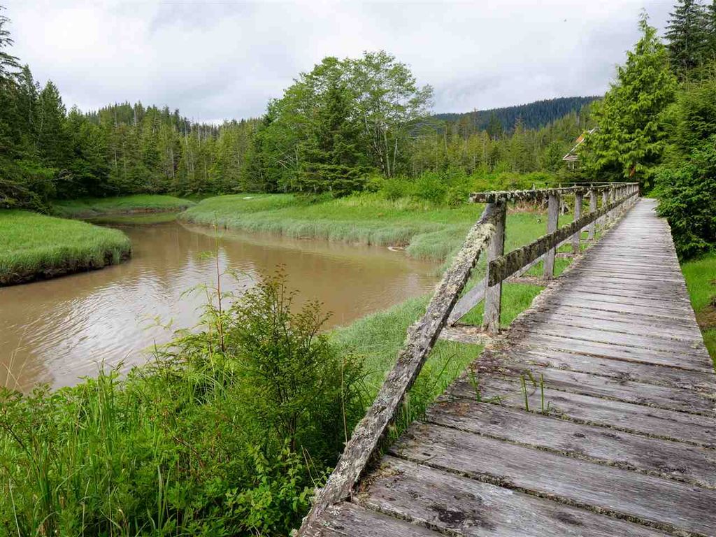 listing image 1102862314400555361
