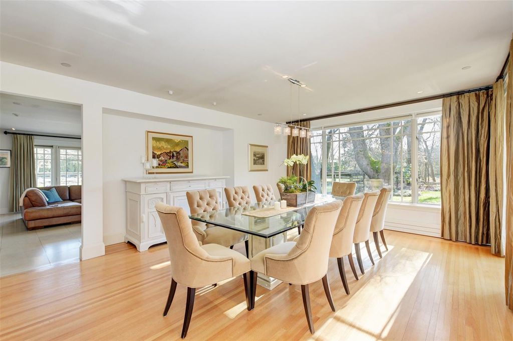 listing image 1100009231651377475