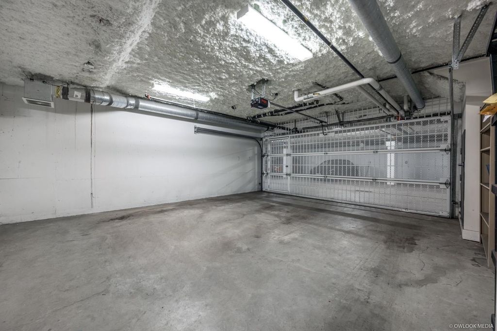 listing image 1101746559118413457