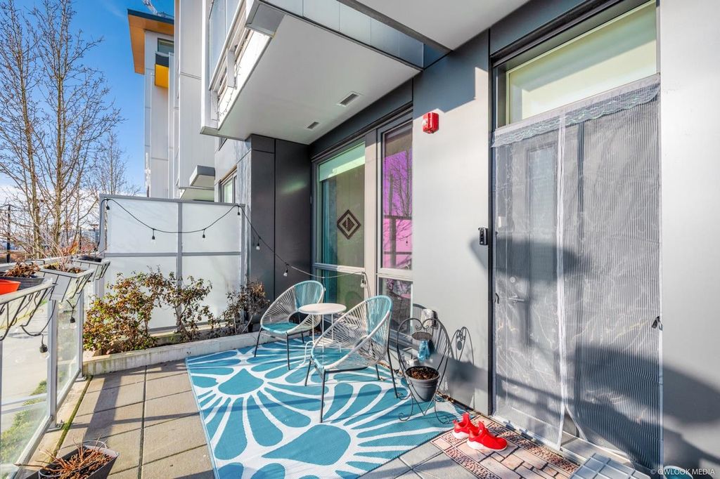 listing image 1105183412953613741