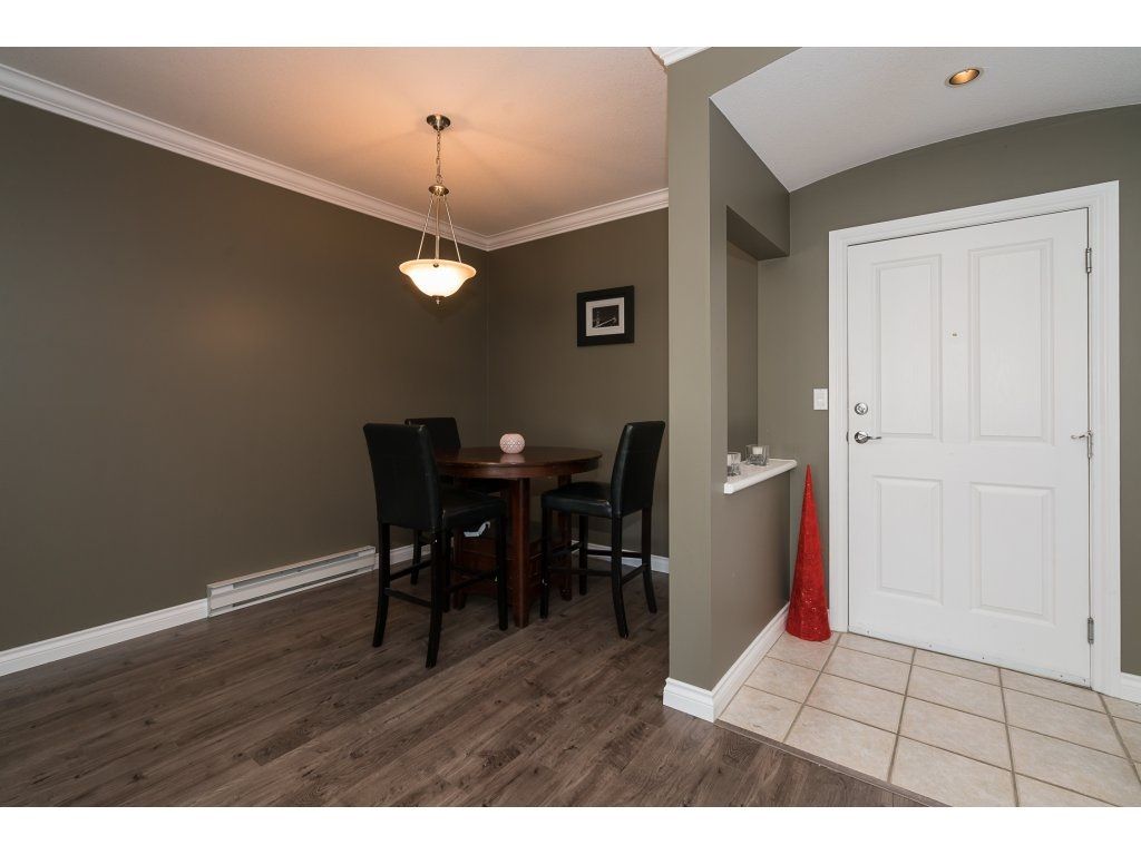 listing image 1101704831521821602