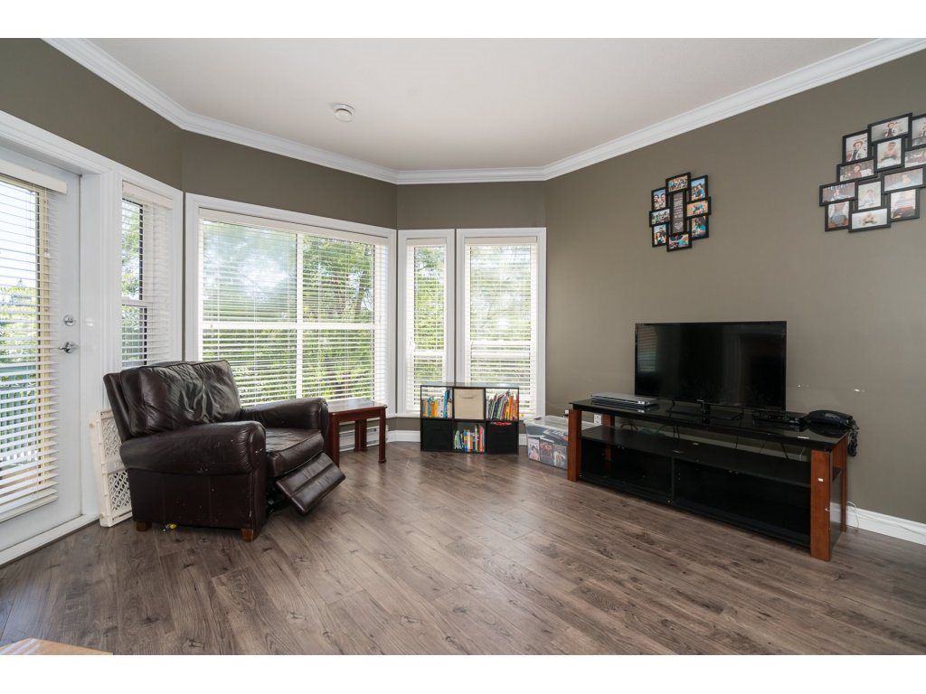 listing image 1104801226964904241