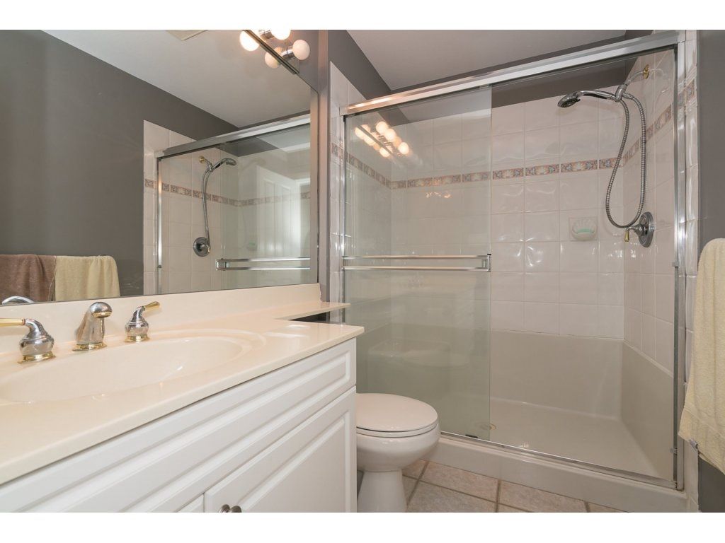 listing image 1105354421917552784