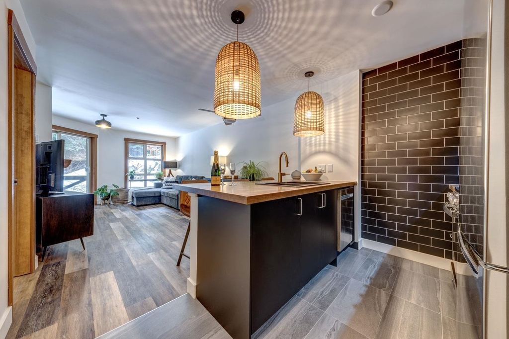 listing image 1109617006274322323