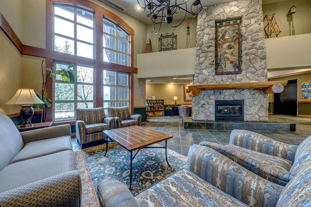 listing image 1103475626076385220