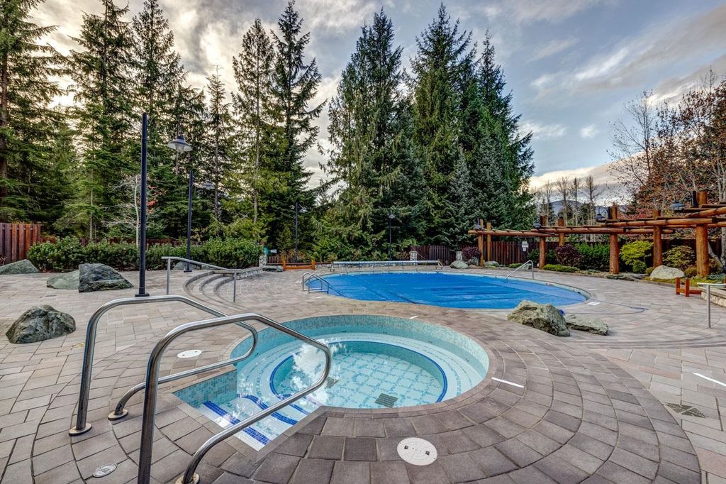 listing image 1109347036054042129