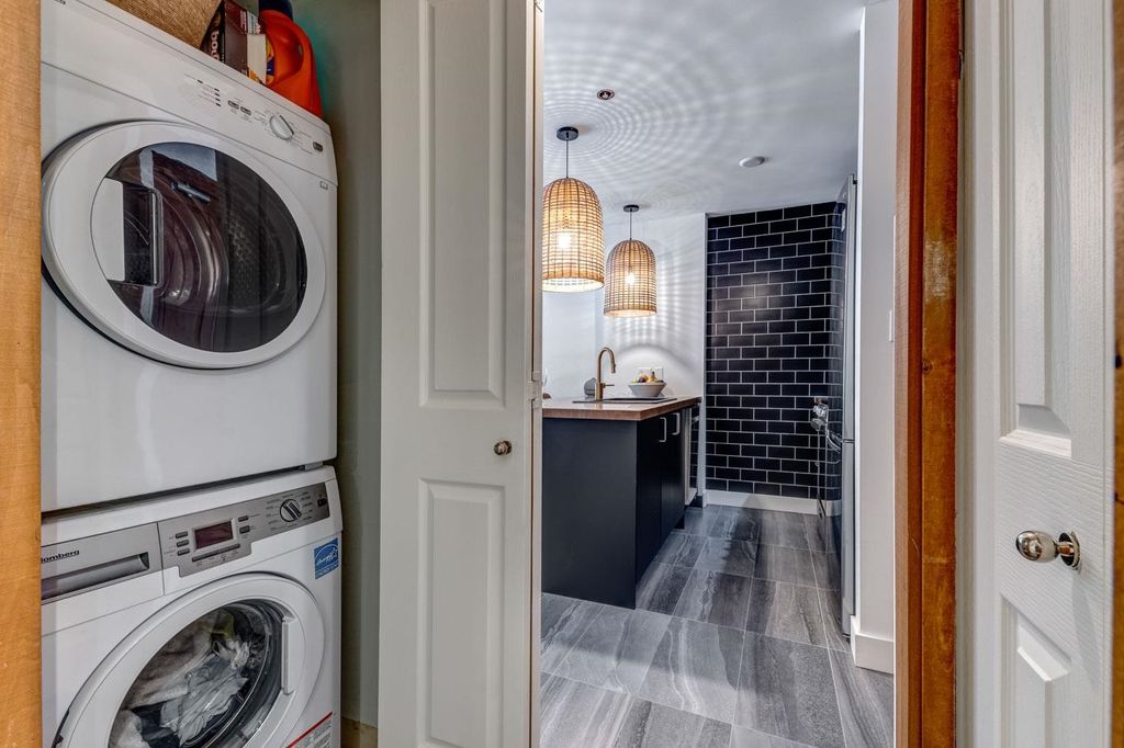 listing image 1108985365673276206