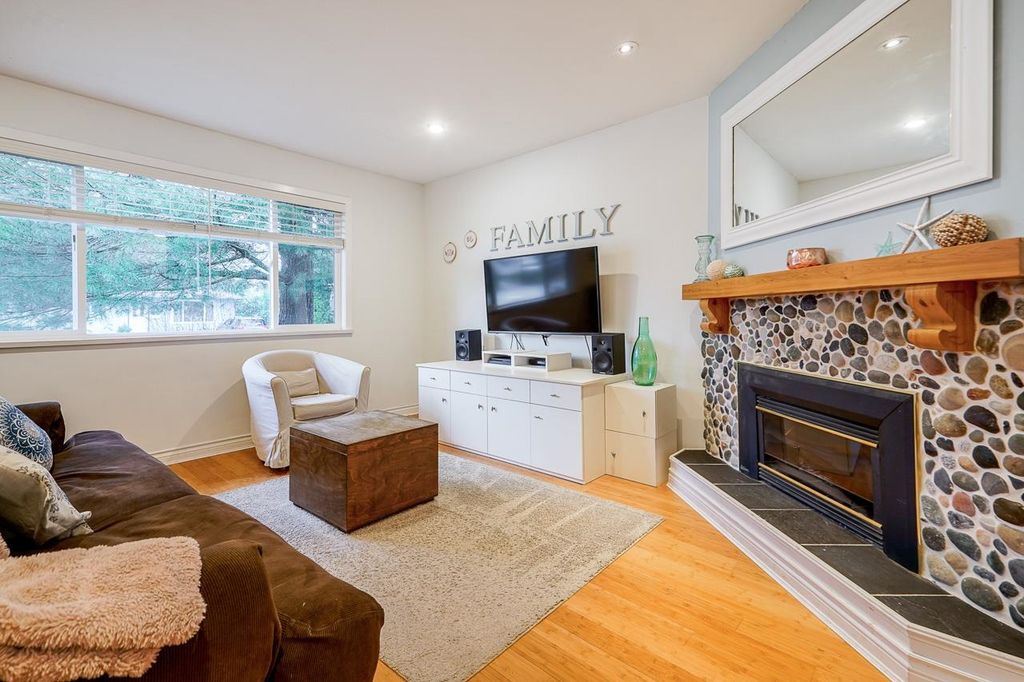 listing image 1109455012708543227
