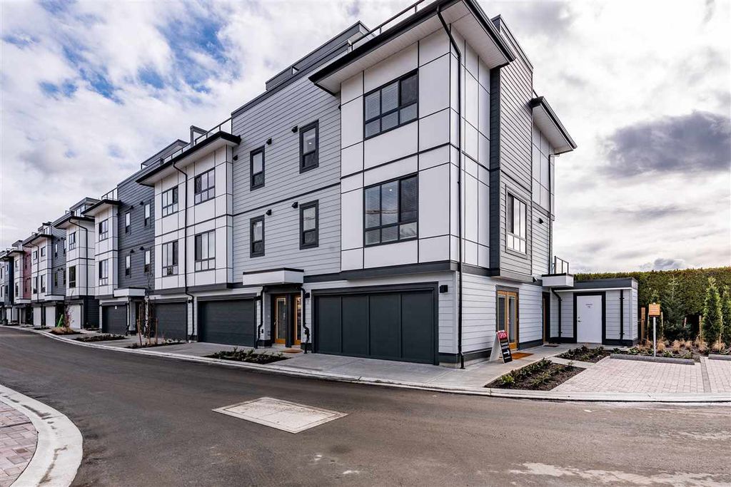 listing image 1106018430480955755