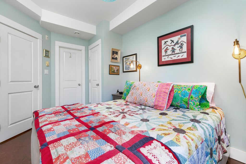 listing image 1109953513314380939