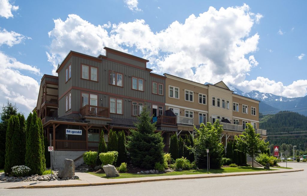 listing image 1101091726261953092