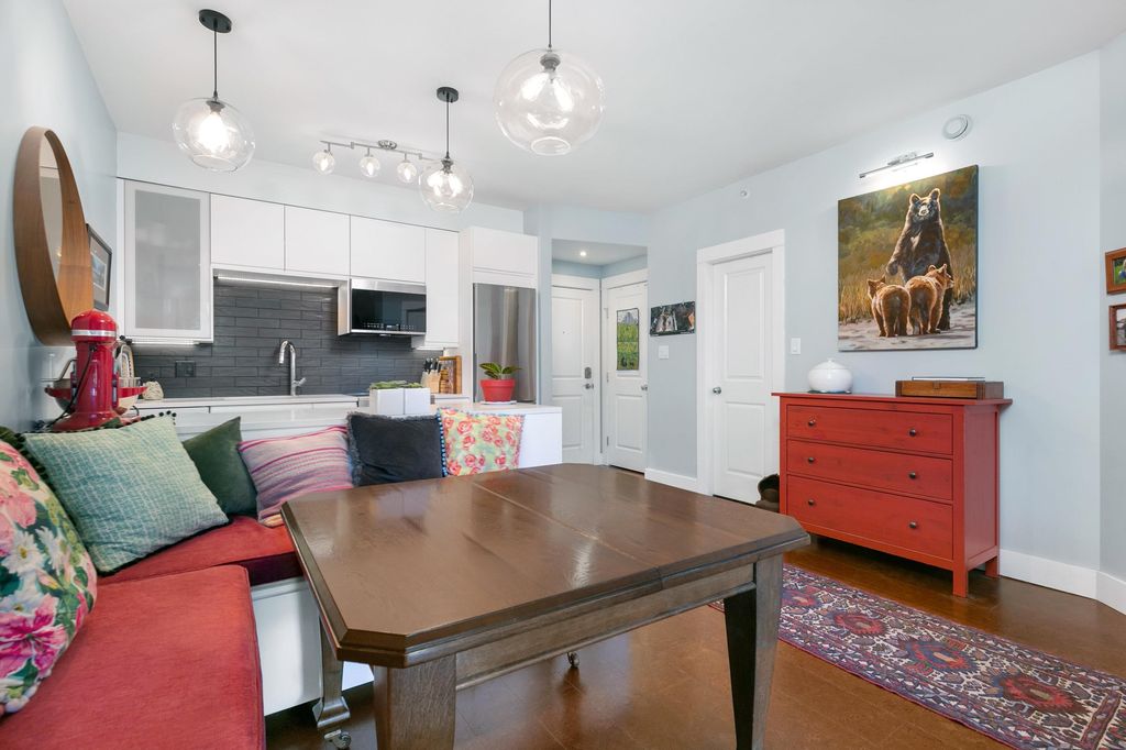 listing image 1101470570273360099