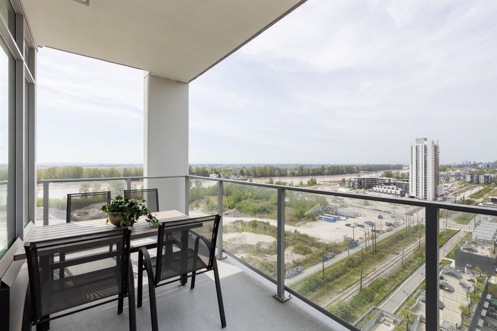 listing image 1100744002219750438