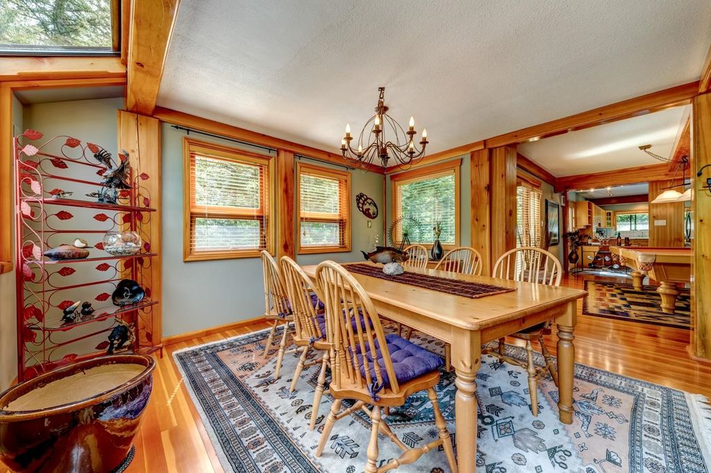 listing image 1104168479685331371