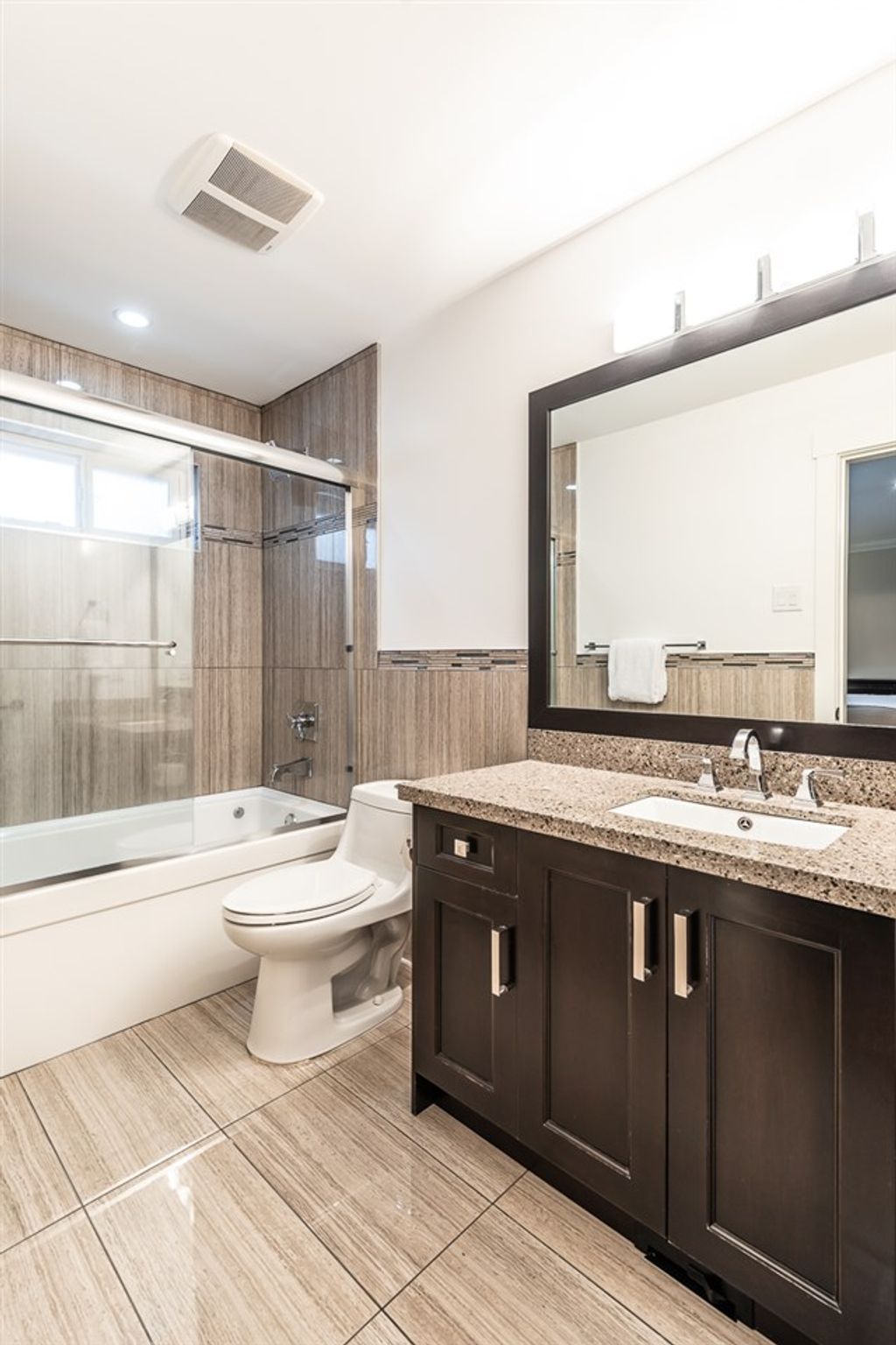 listing image 1103545707225427756