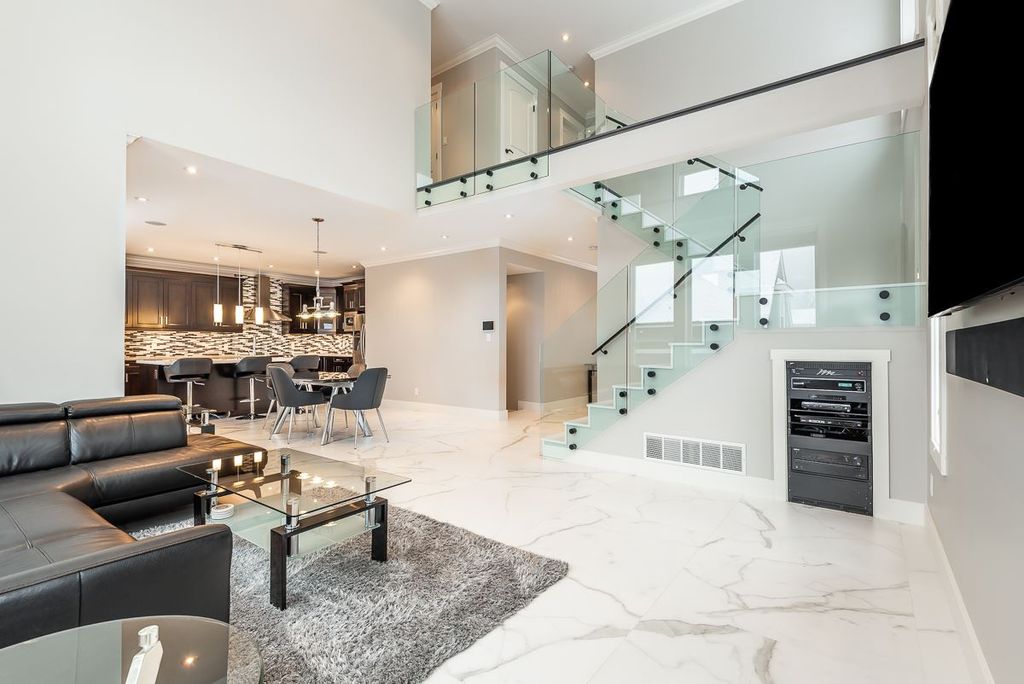 listing image 1103574880275580889