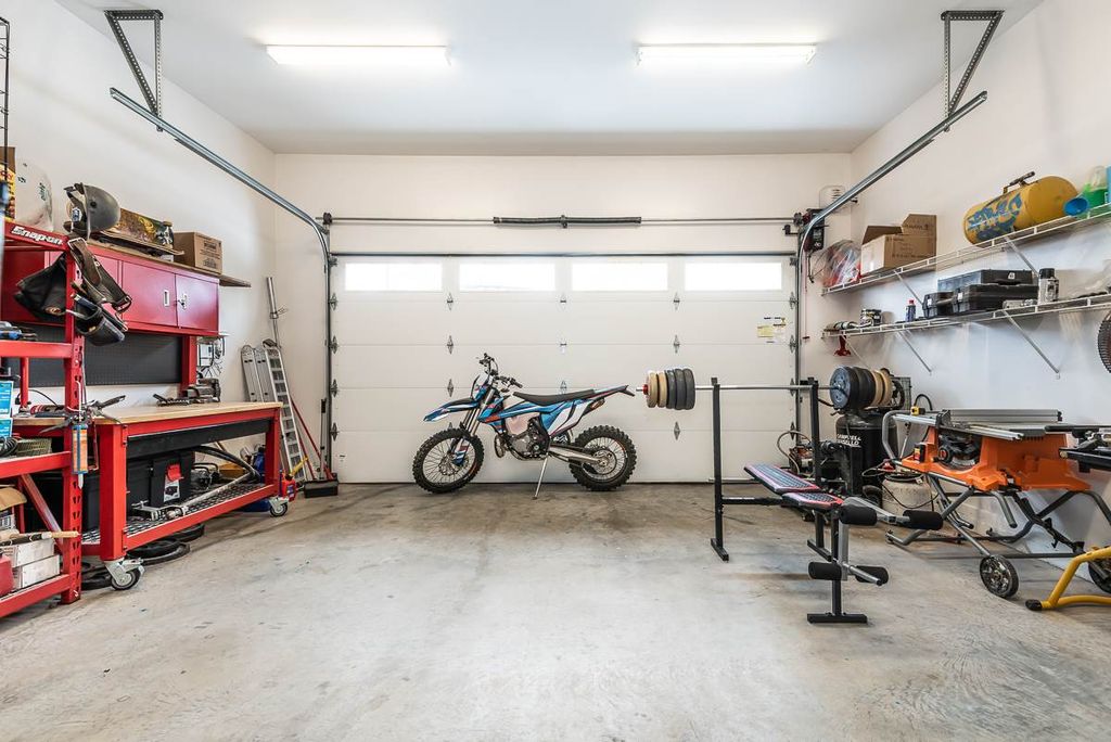 listing image 1107762996749120908