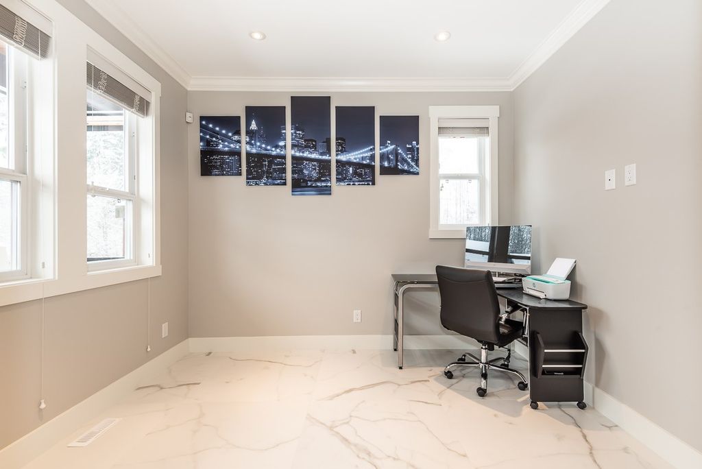 listing image 1101387049146302353