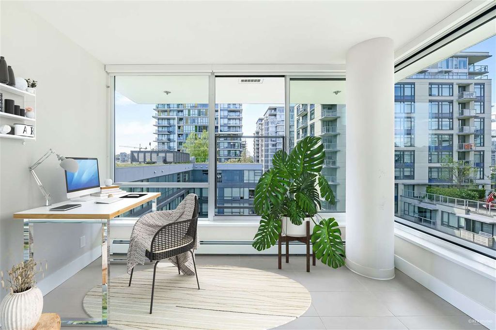 listing image 1105889563573994340