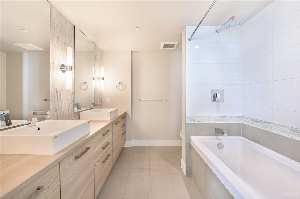 listing image 1105089595812048428