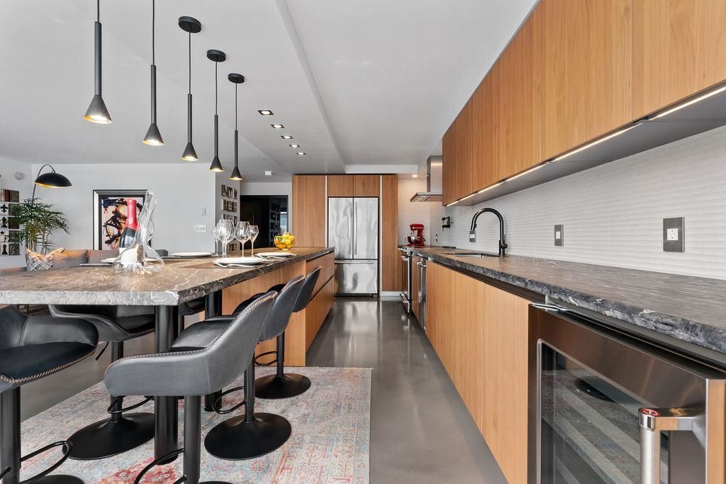 listing image 1100595647912997334
