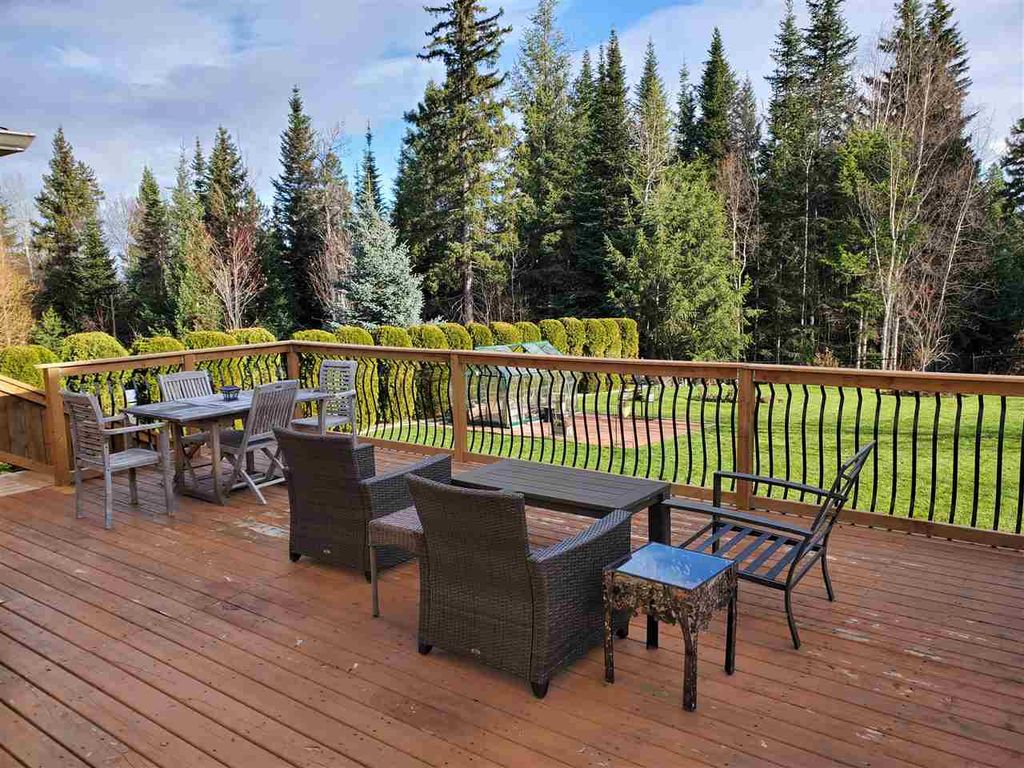 listing image 1101212031091796130