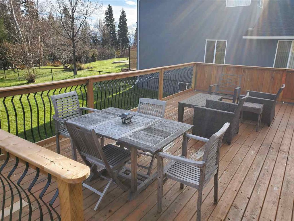 listing image 1100274847259034367