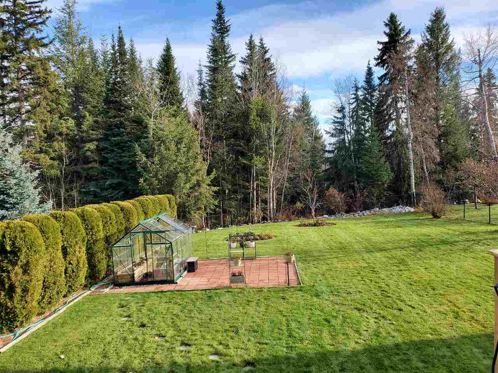 listing image 1106367436160745779