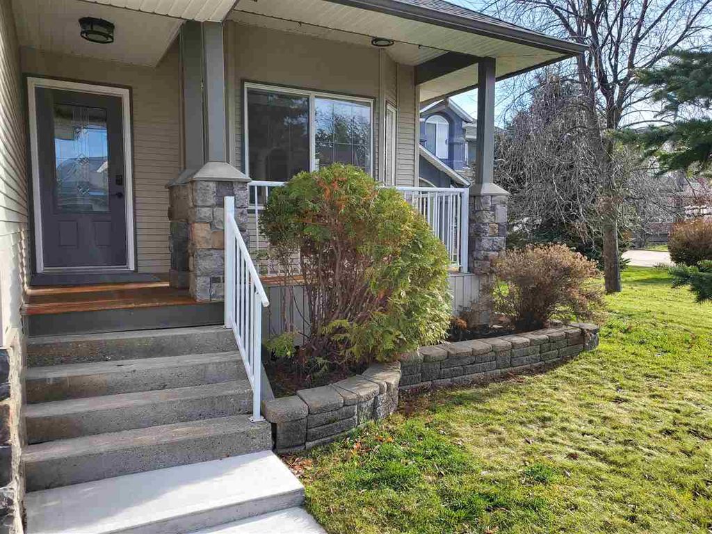 listing image 1101315556356185674