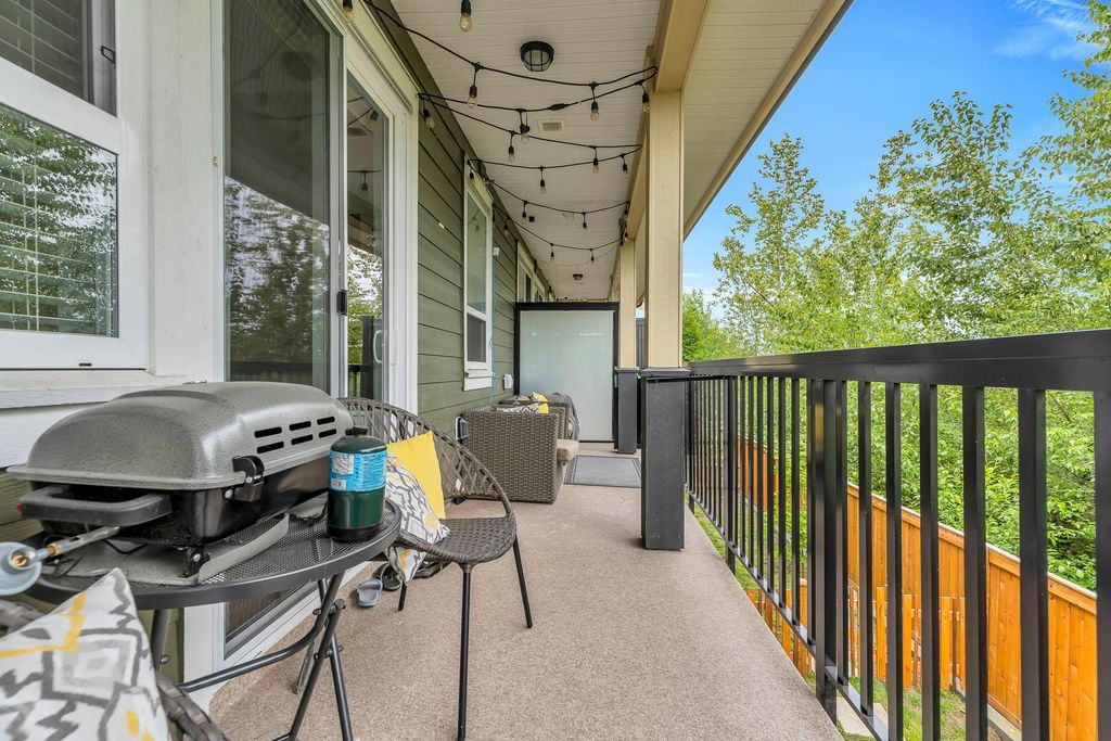 listing image 1103751397236892490