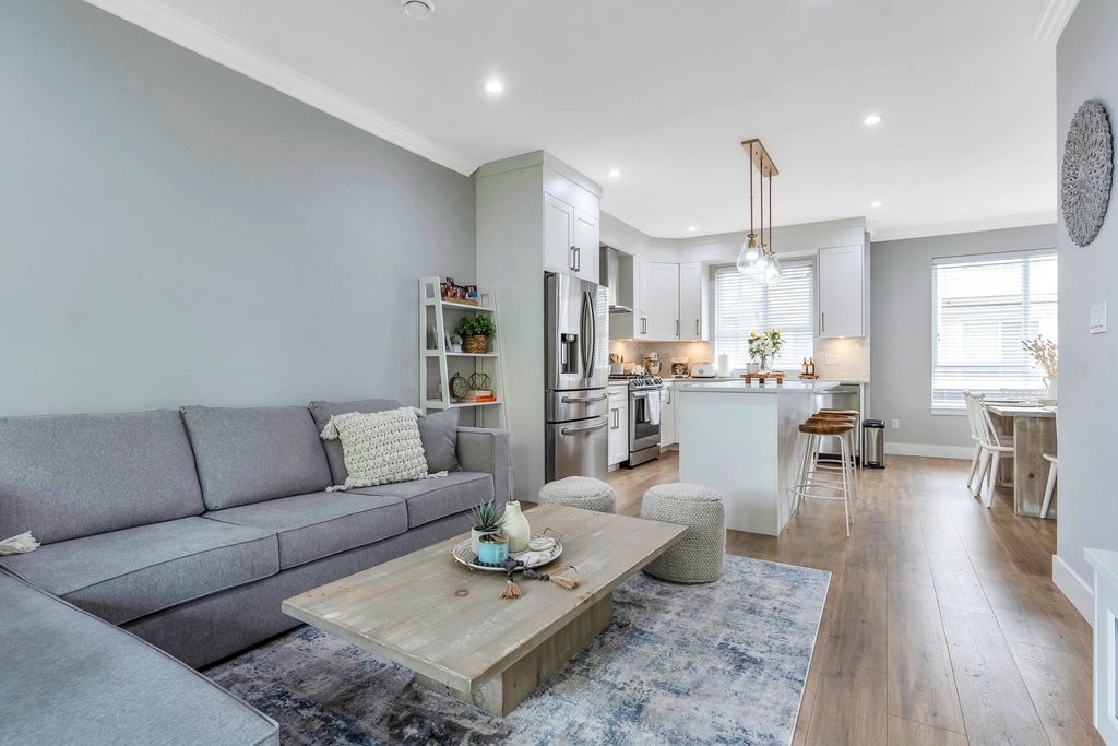 listing image 1106356056929940765