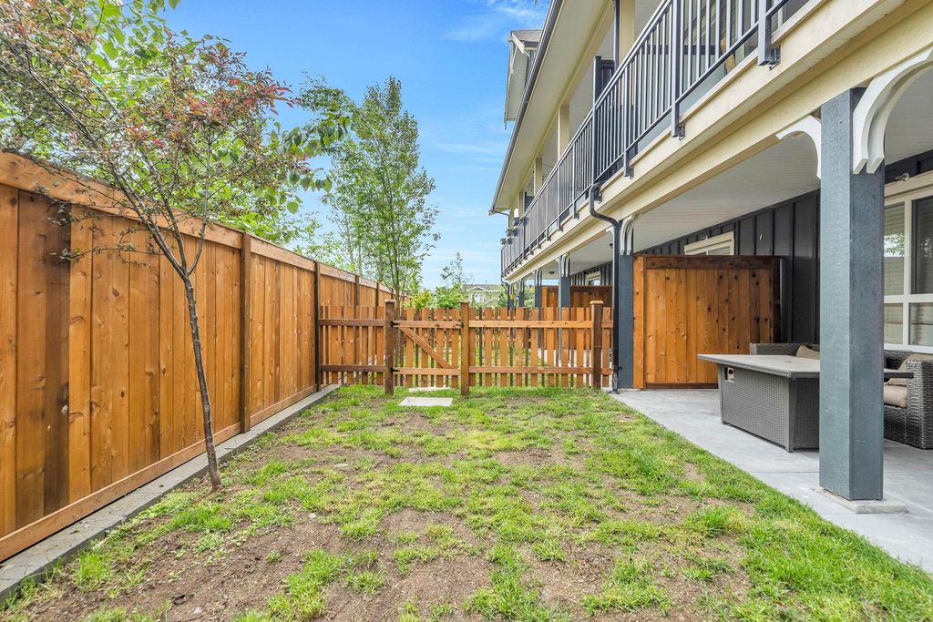 listing image 1105458929926767572