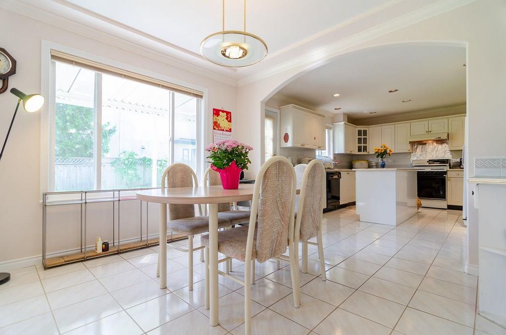 listing image 1103038069307468461
