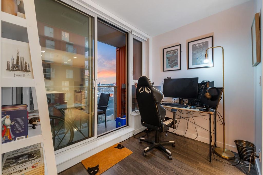 listing image 1105148900918916932