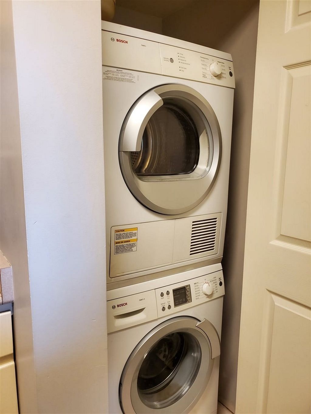 listing image 1104447578185236492