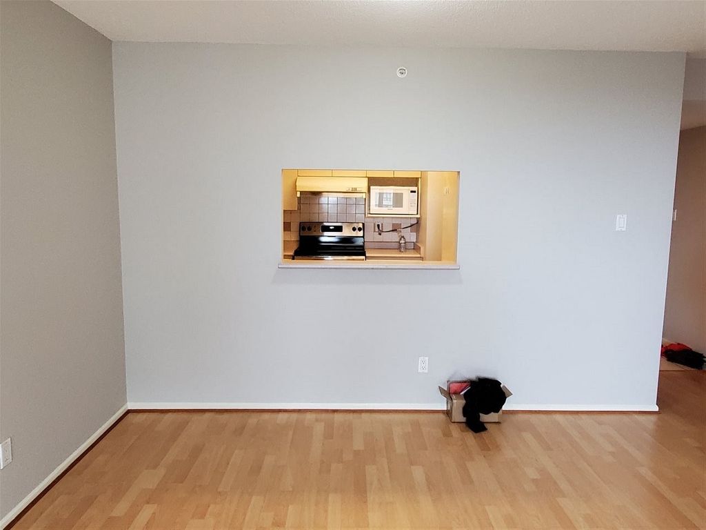 listing image 1107718528682020914